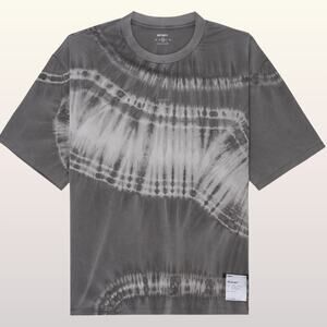 NEW SATISFY Running AuraLite™ T‑Shirt sz Small Seasonal Tie-Dye Mineral Graphite